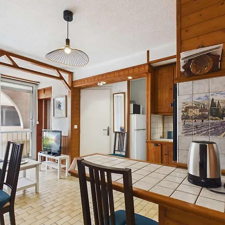 Apartment Au Coeur Du Grau D'agde - 3 Pers. - Fr-1-423-346 *